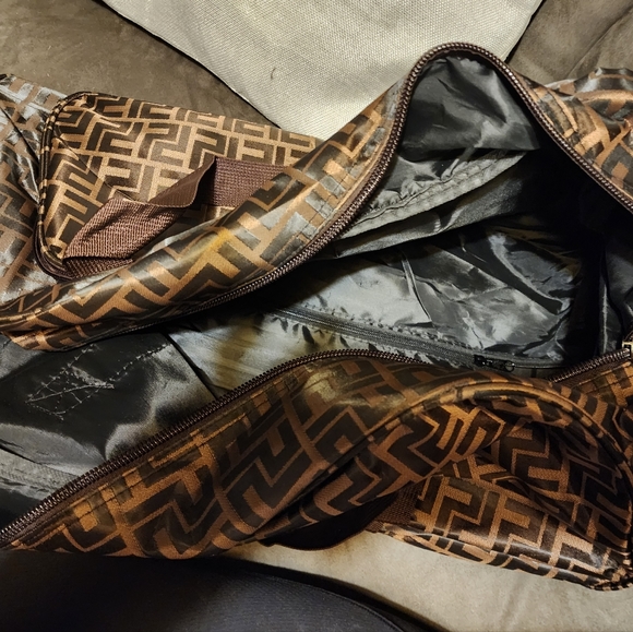 Travel bag - Picture 2 of 4